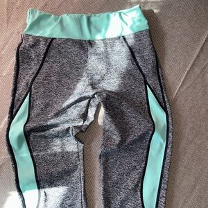 Chic Heather Gray and Mint Leggings